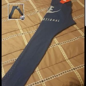 Nike leggings